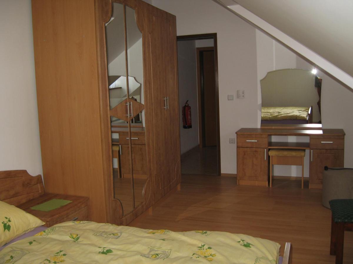 Apartments - Turisticna Kmetija Vrbnjak Ljutomer Exteriér fotografie